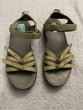 Teva Women's Olive/Tan Strappy Outdoor Sandals